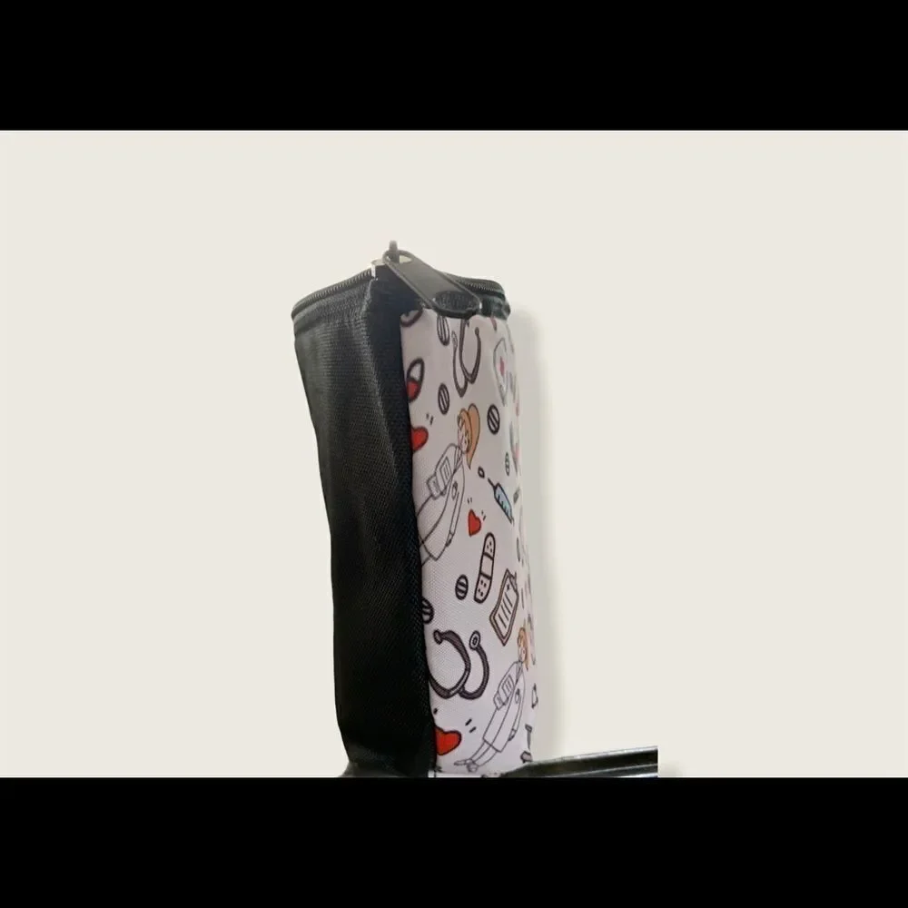 ‎HEALTHCARE COSMETIC/TRAVEL BAG